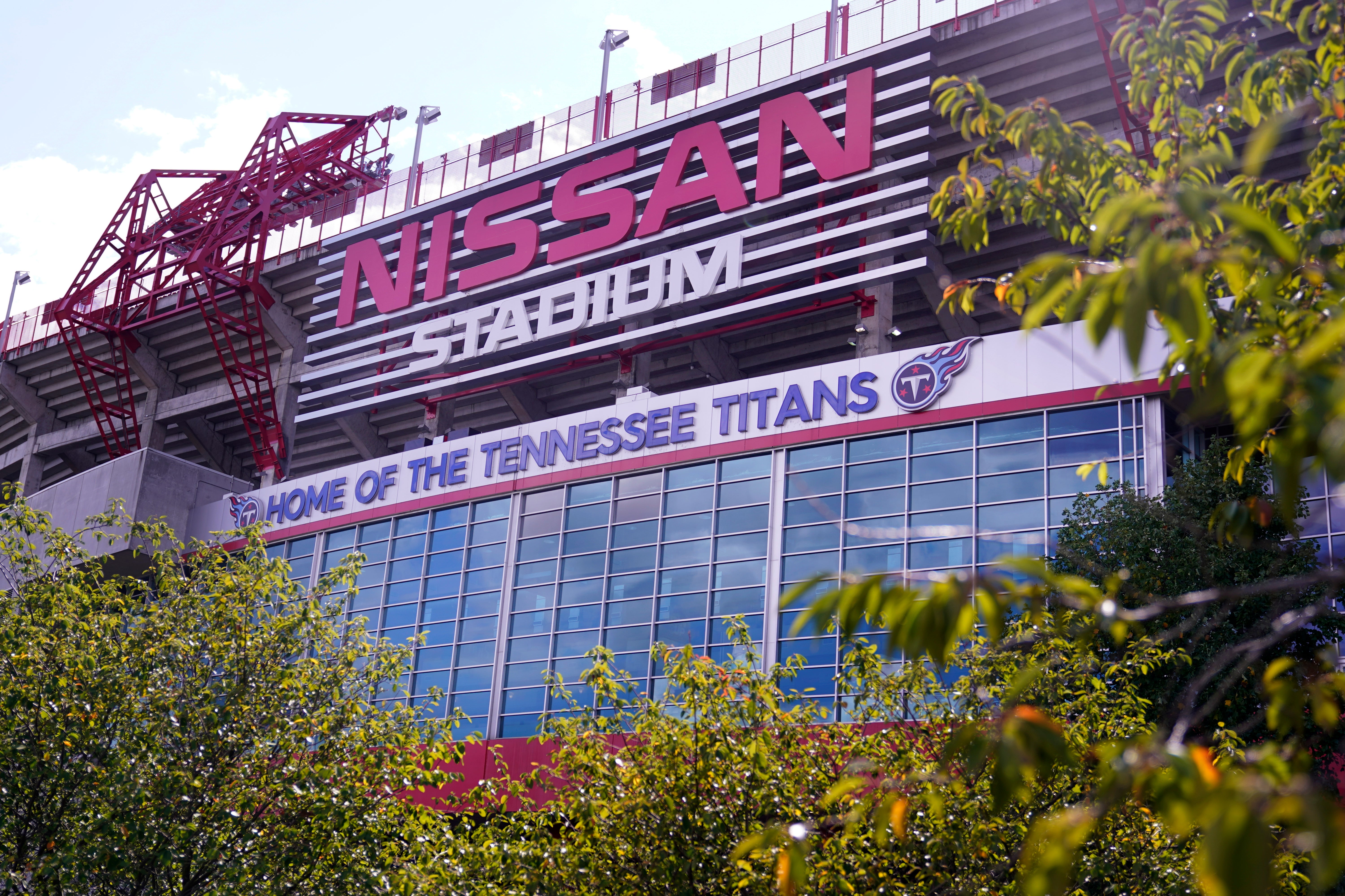 Los Titans reportaron 11 contagios al interior de su equipo y esto provocó la suspensión de su partido ante Pittsburgh