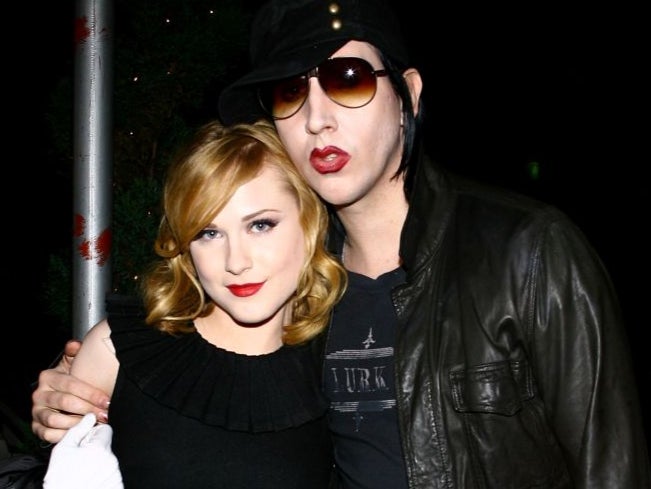 Wood y Manson