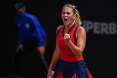 Halep avanza a semis en Transilvania; sorprenden a Raducanu