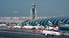 Director de Emirates critica la administración de Biden por implementación de 5G: “negligente y completamente irresponsable”