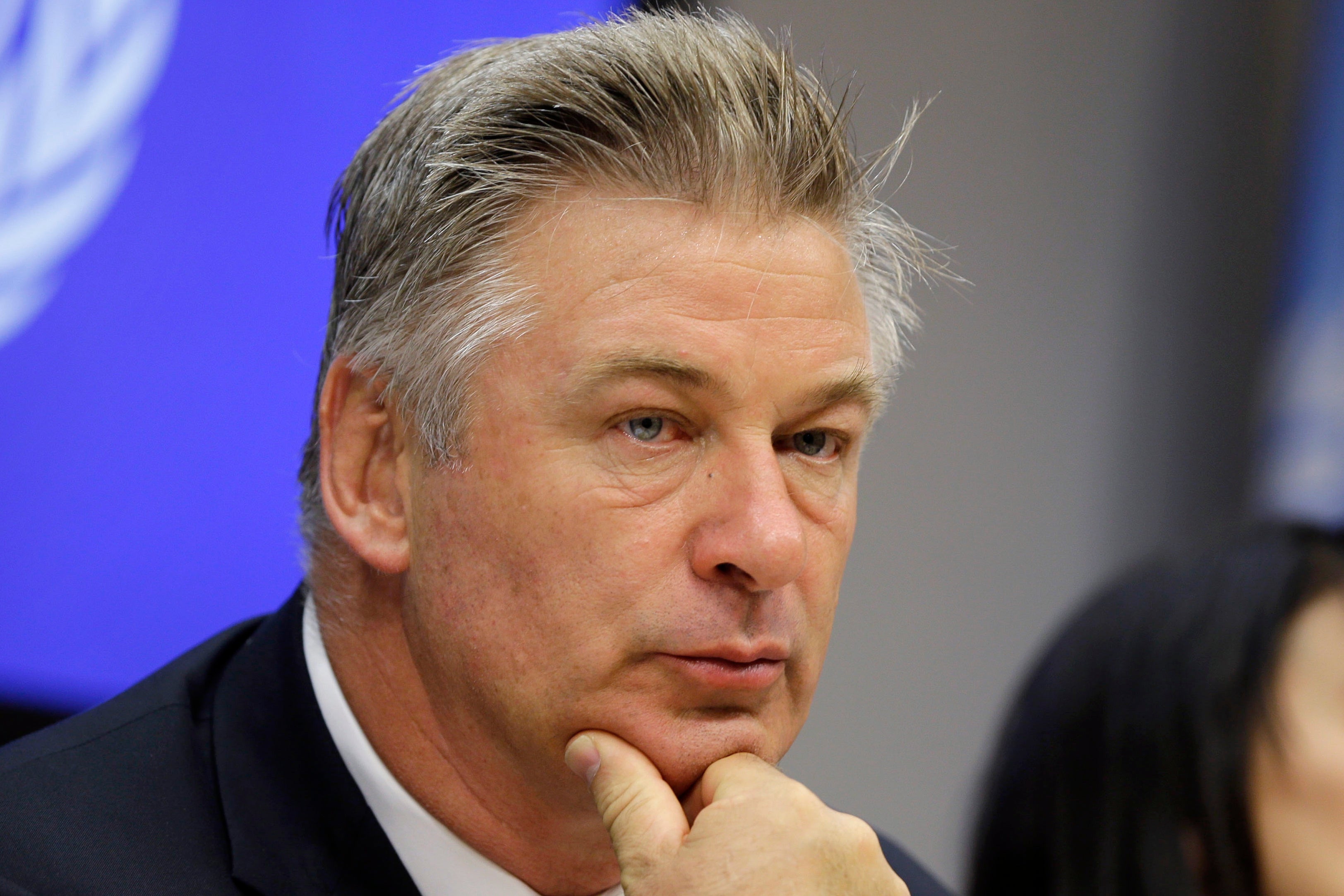 ALEC BALDWIN-MUERTE EN EL SET