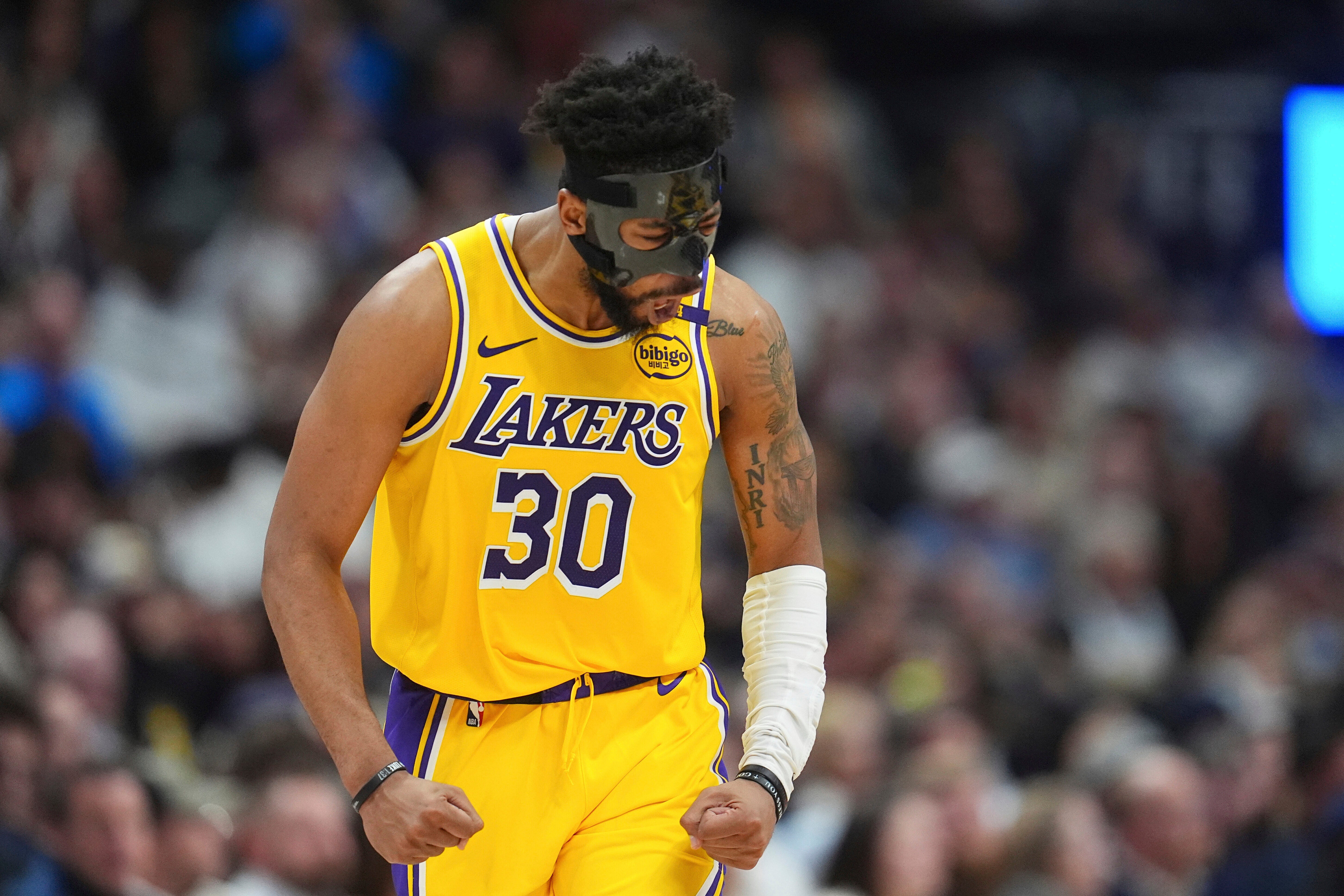 LAKERS NUGGETS