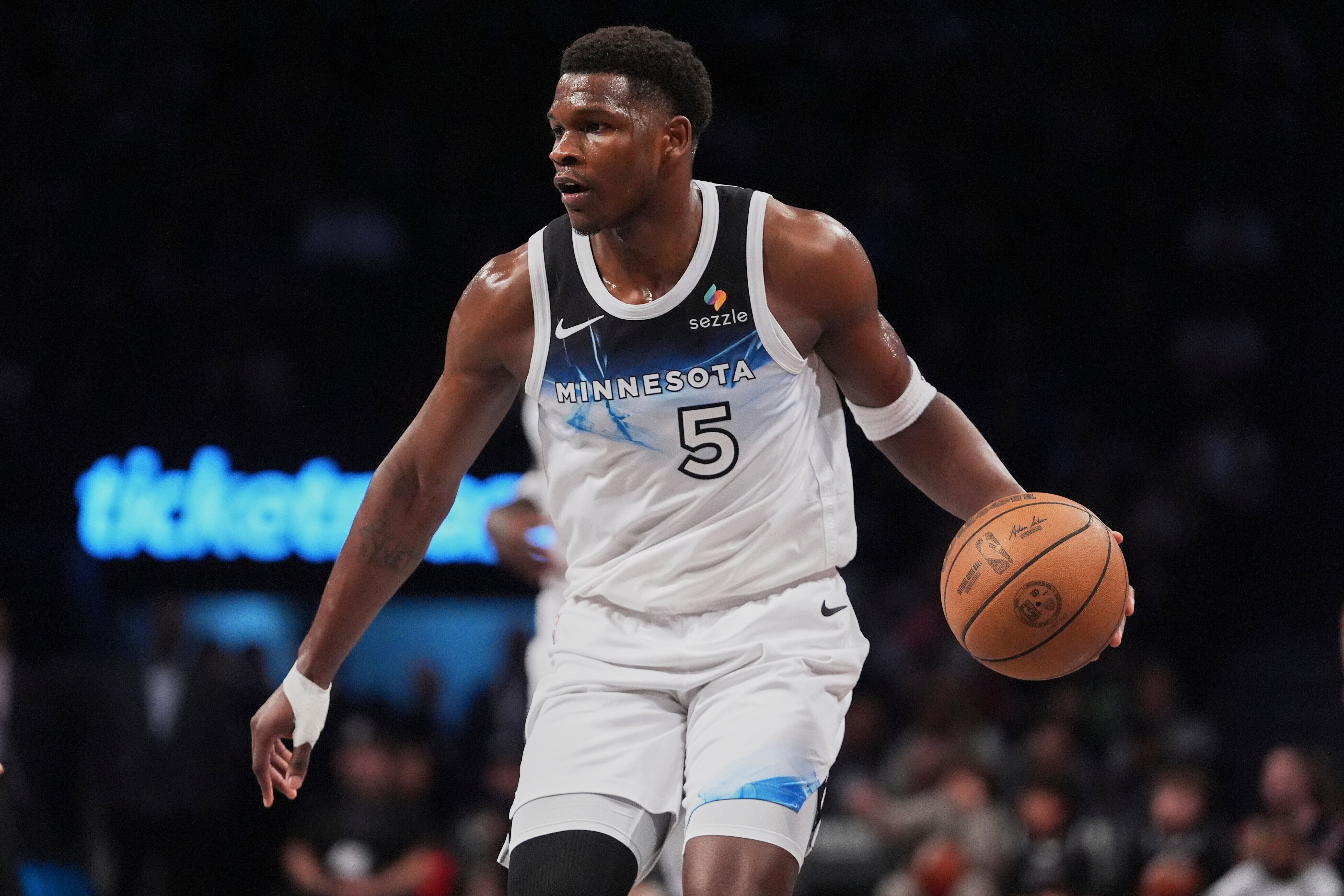 TIMBERWOLVES-NETS