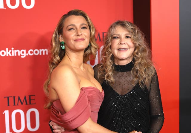 <p>Blake Lively y Elaine Lively asistieron a la Gala TIME100 de 2025 en el Jazz at Lincoln Center, el 24 de abril de 2025, en Nueva York</p>