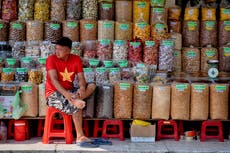 Vietnam conmemora 50 años del fin de la guerra y se centra en reconciliación ante nuevas tensiones