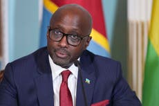 Ruanda negocia con EEUU para recibir deportados de terceros países