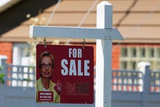 Ventas de viviendas apenas varían en EEUU, ante altos precios y tasas hipotecarias