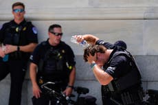 Un día más de intenso calor azota el este de EEUU antes de que las temperaturas comiencen a bajar