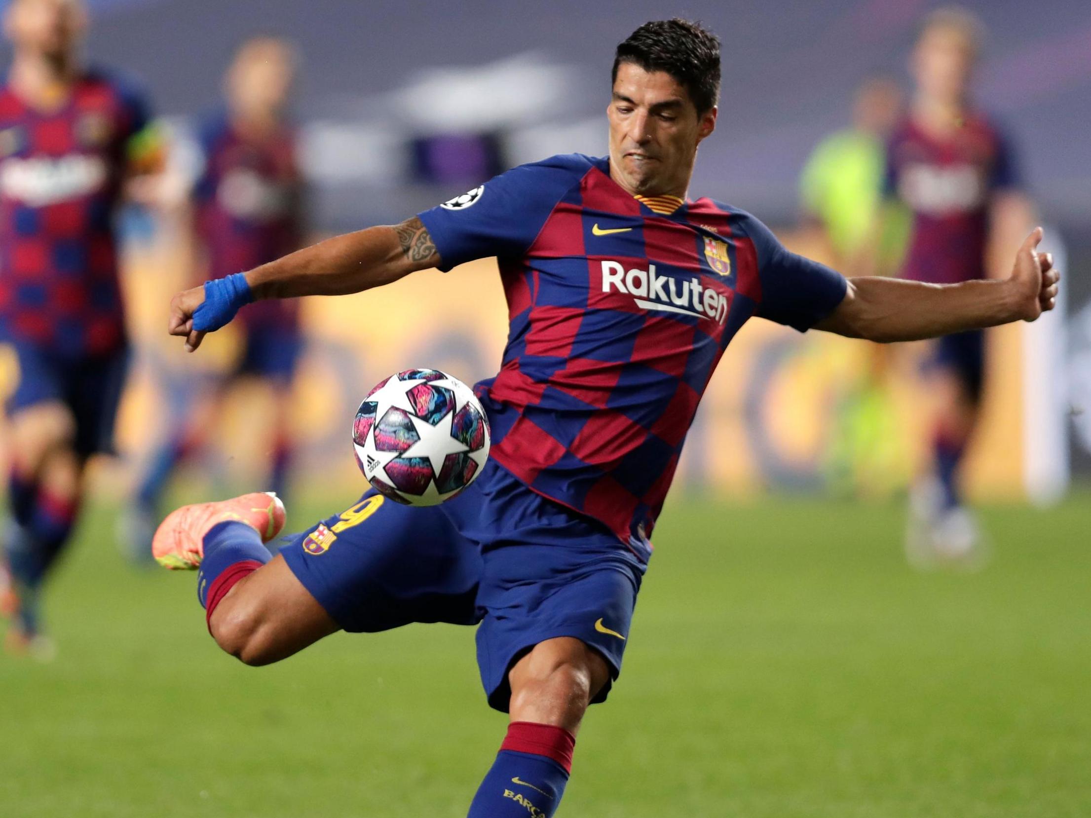 El delantero uruguayo Luis Suárez mantiene pláticas con el Inter Miami